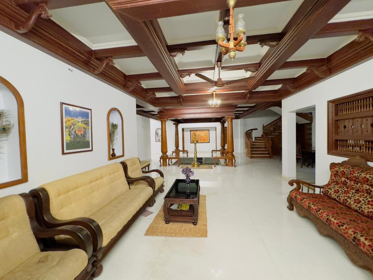 Dream Palace Alappuzha Ngoại thất bức ảnh